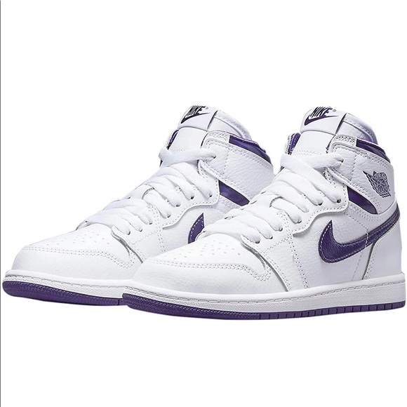 ALMOST PERFECT!! Hi-Top White & Purple Jordan One’s for Little Girls!!! - Picture 1 of 1